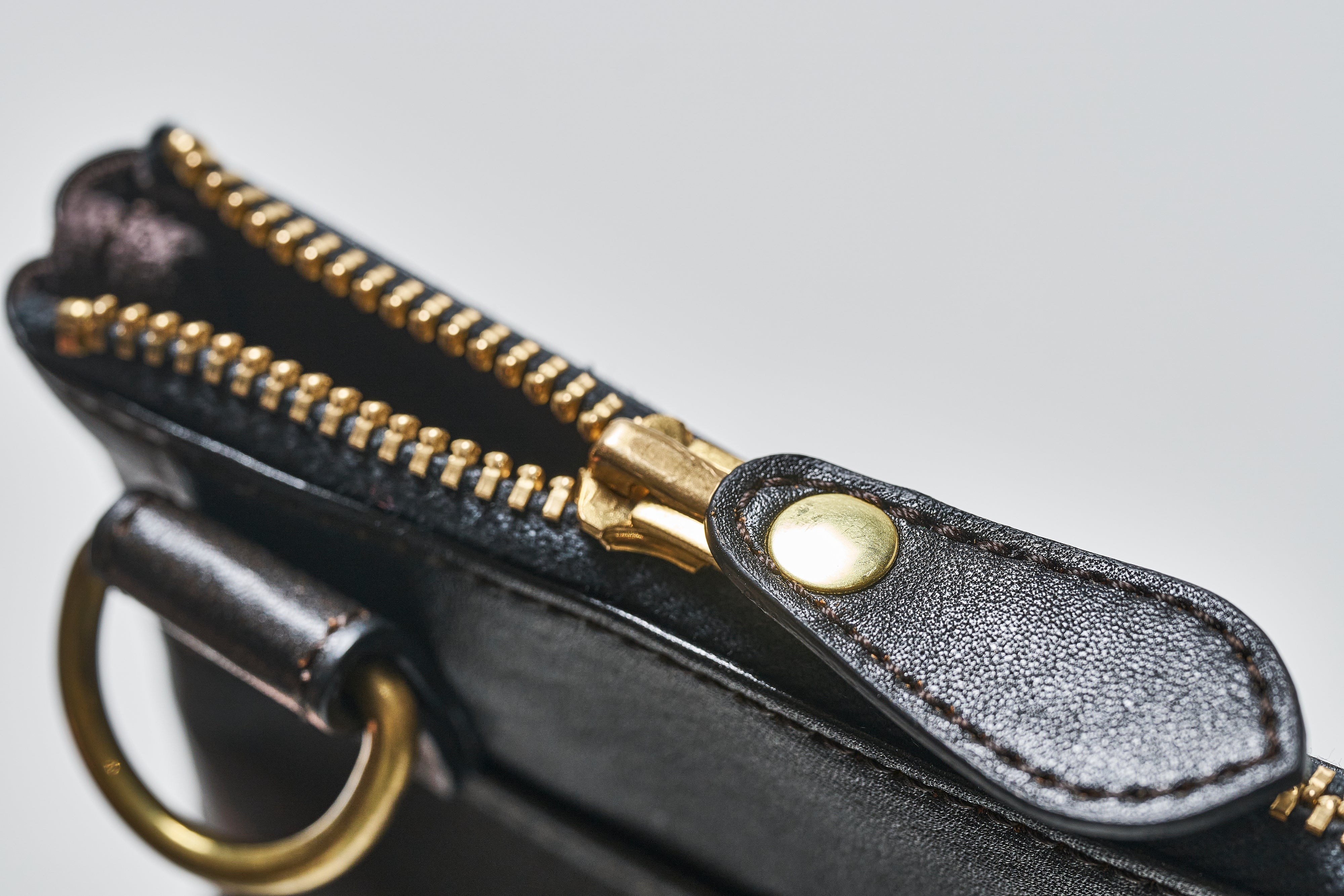 池田工芸 × Lightning 純国産「茶芯」ホースハイド T-Core Leather Lover Helmet Bag【公式オンライン限定】