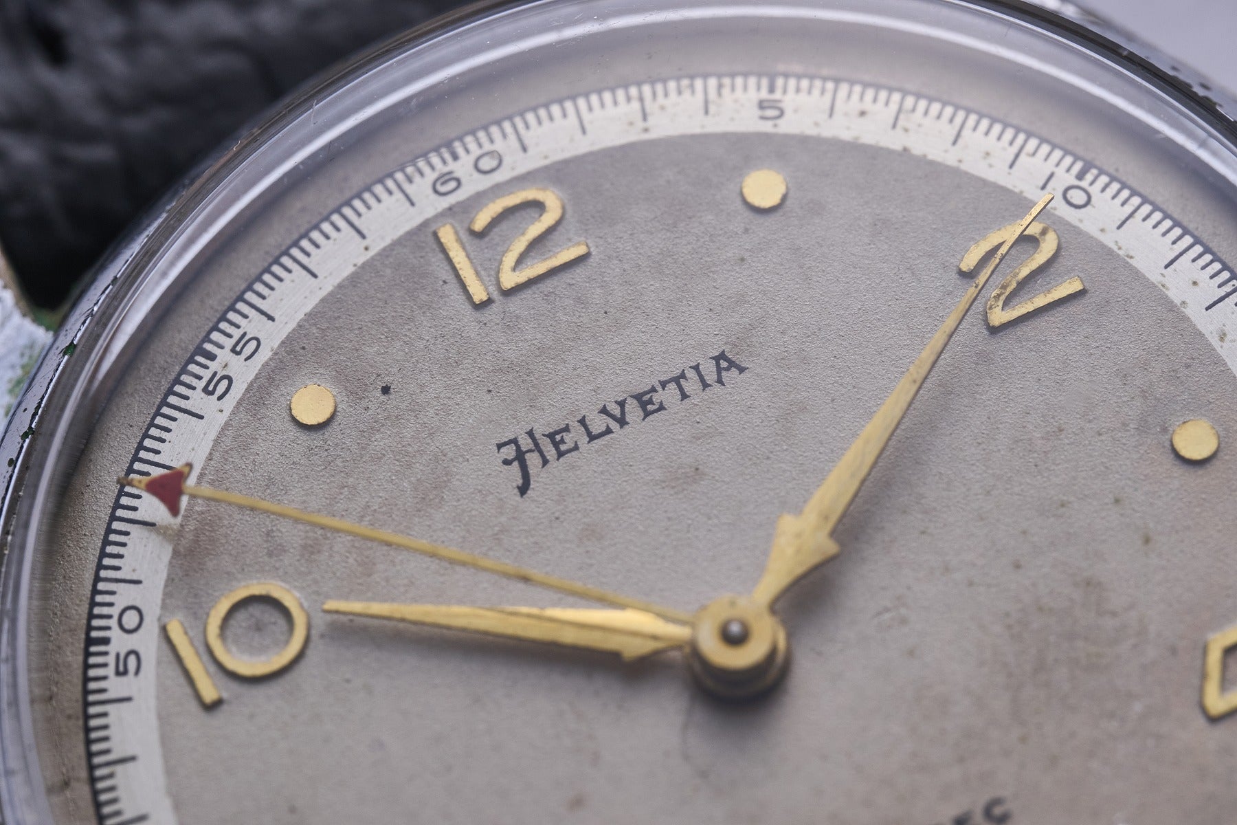 1950年代 HELVETIA ウォッチ ミリタリーデザイン