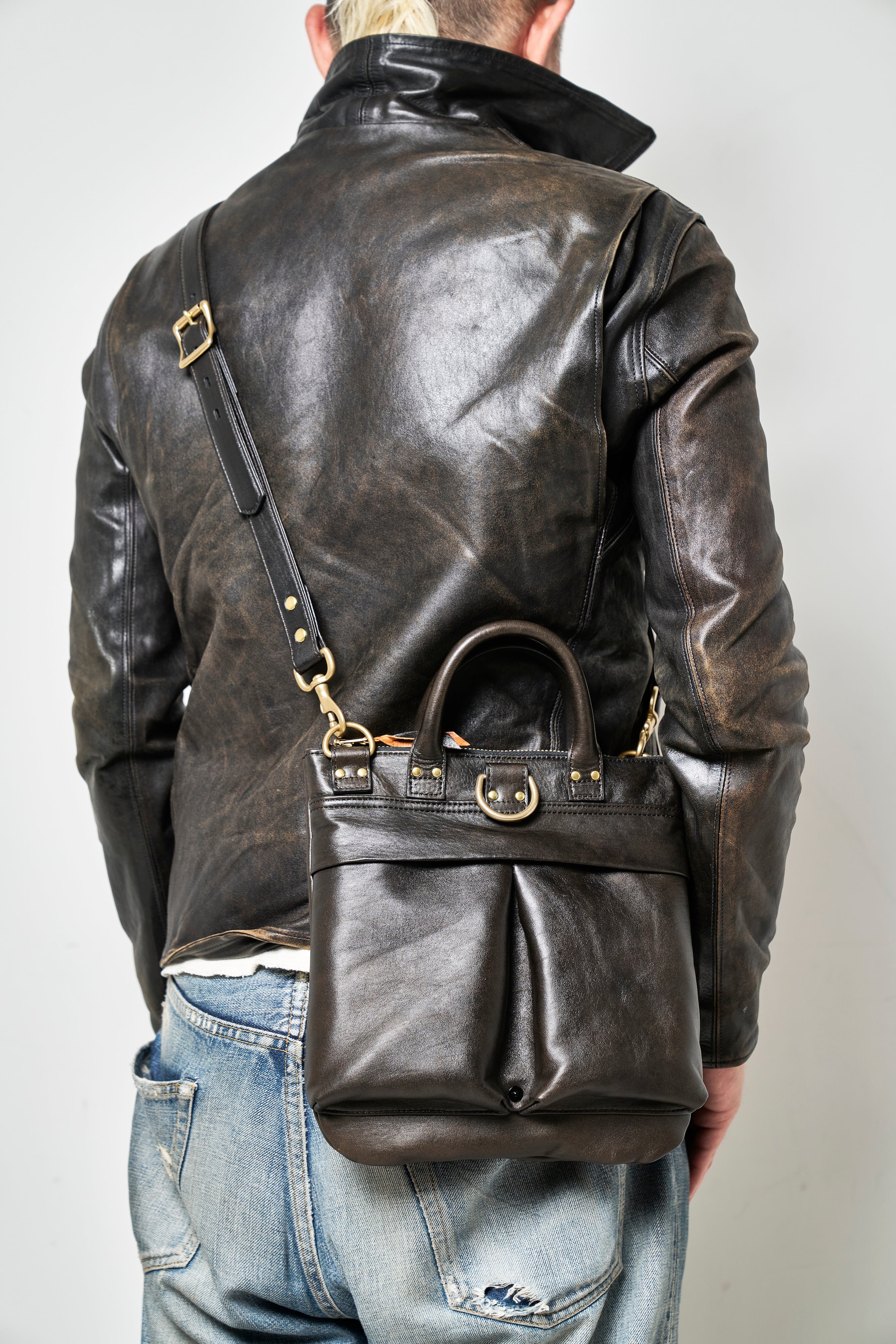 池田工芸 × Lightning 純国産「茶芯」ホースハイド T-Core Leather Lover Minimet Bag【公式オンライン限定】