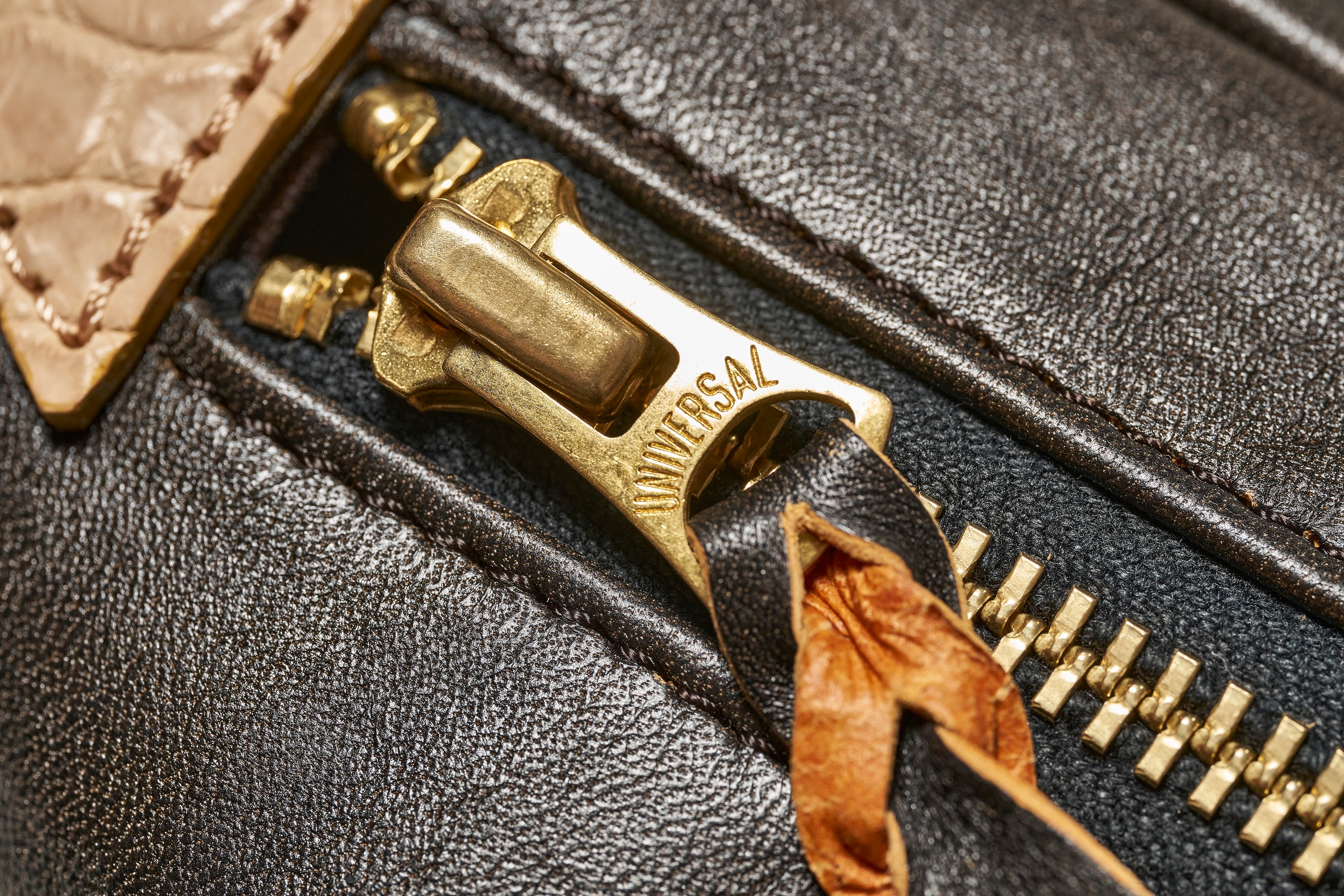 池田工芸 × Lightning 純国産「茶芯」ホースハイド バディバッグ【公式オンライン限定】【8月24日頃出荷】