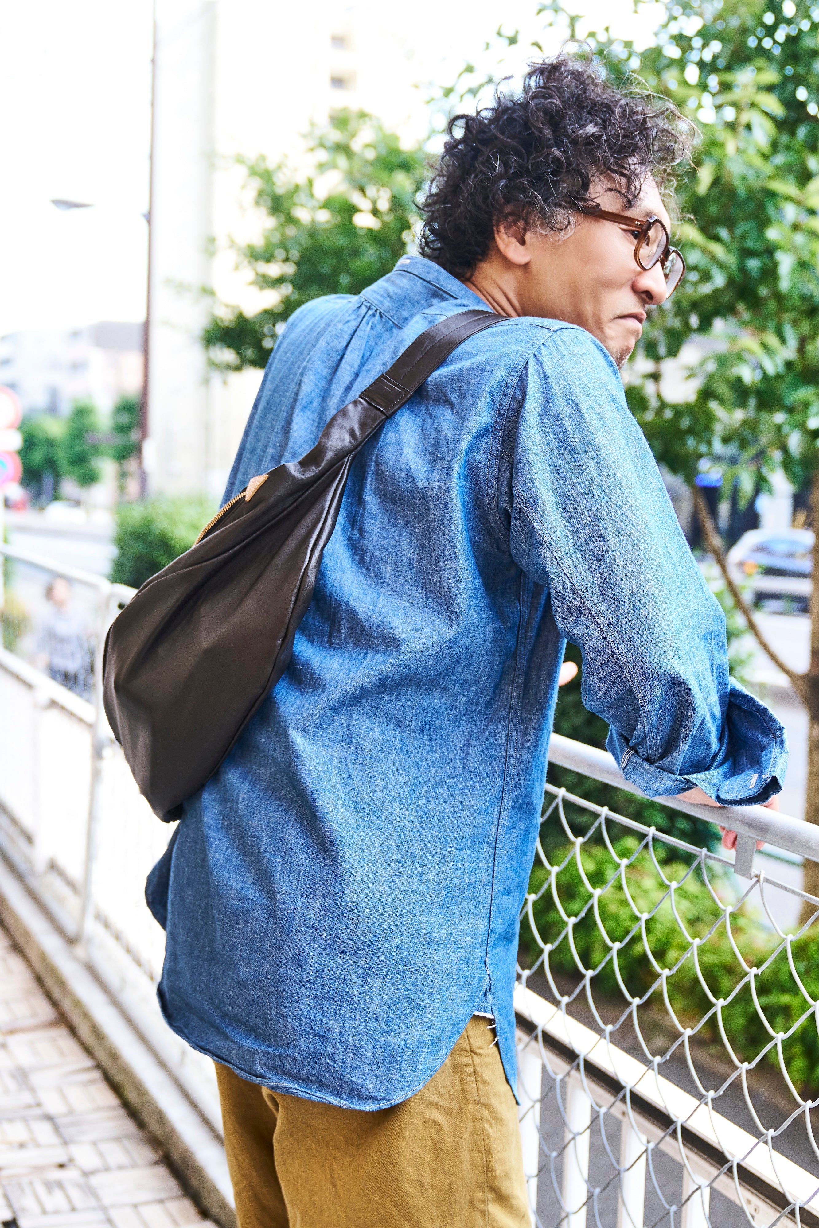 池田工芸 × Lightning 純国産「茶芯」ホースハイド バディバッグ【公式オンライン限定】【8月24日頃出荷】