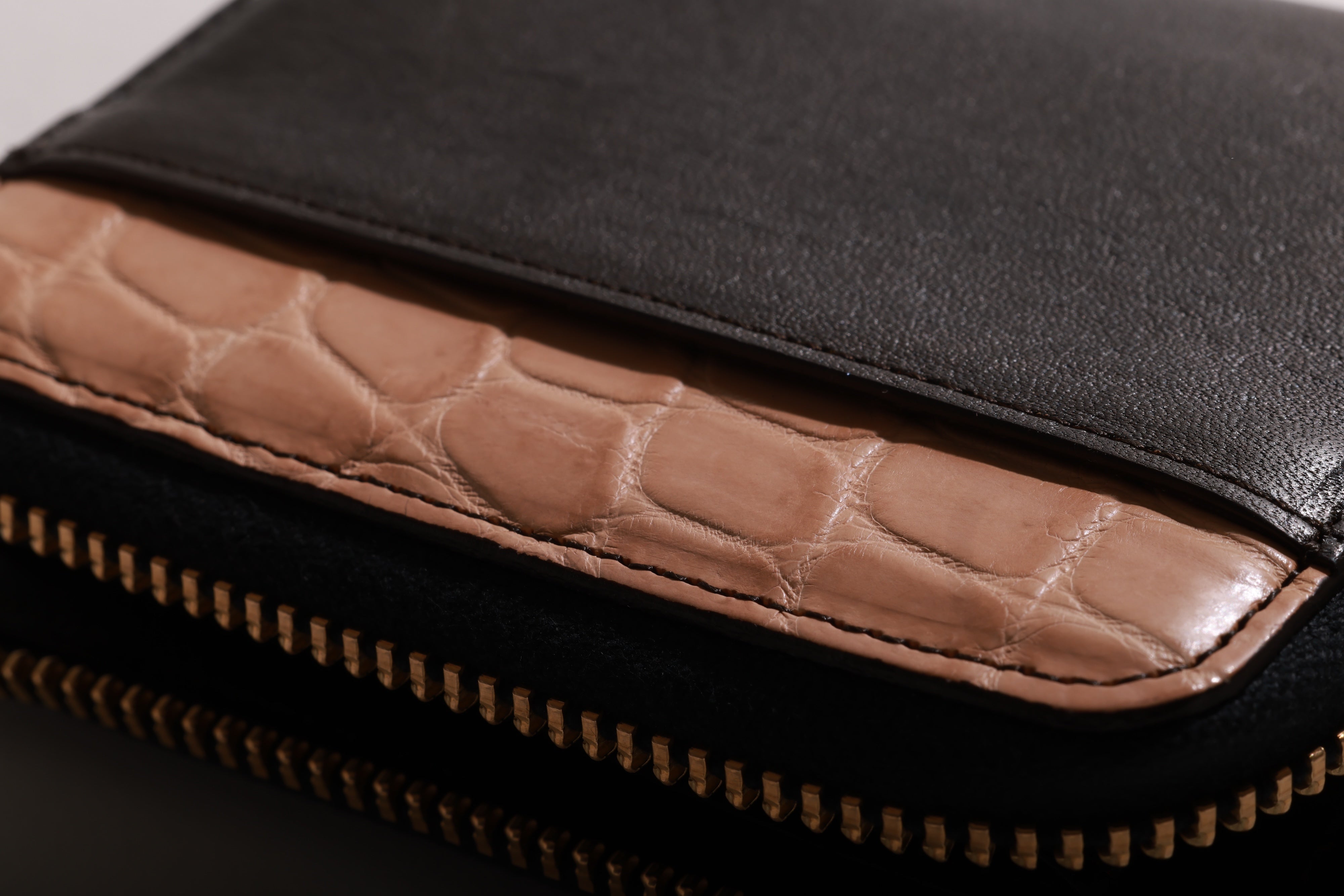 池田工芸 × Lightning 純国産「茶芯」ホースハイド×「ヌメ」クロコダイル L字ファスナー財布 T-Core Leather Lover wallet【公式オンライン限定】