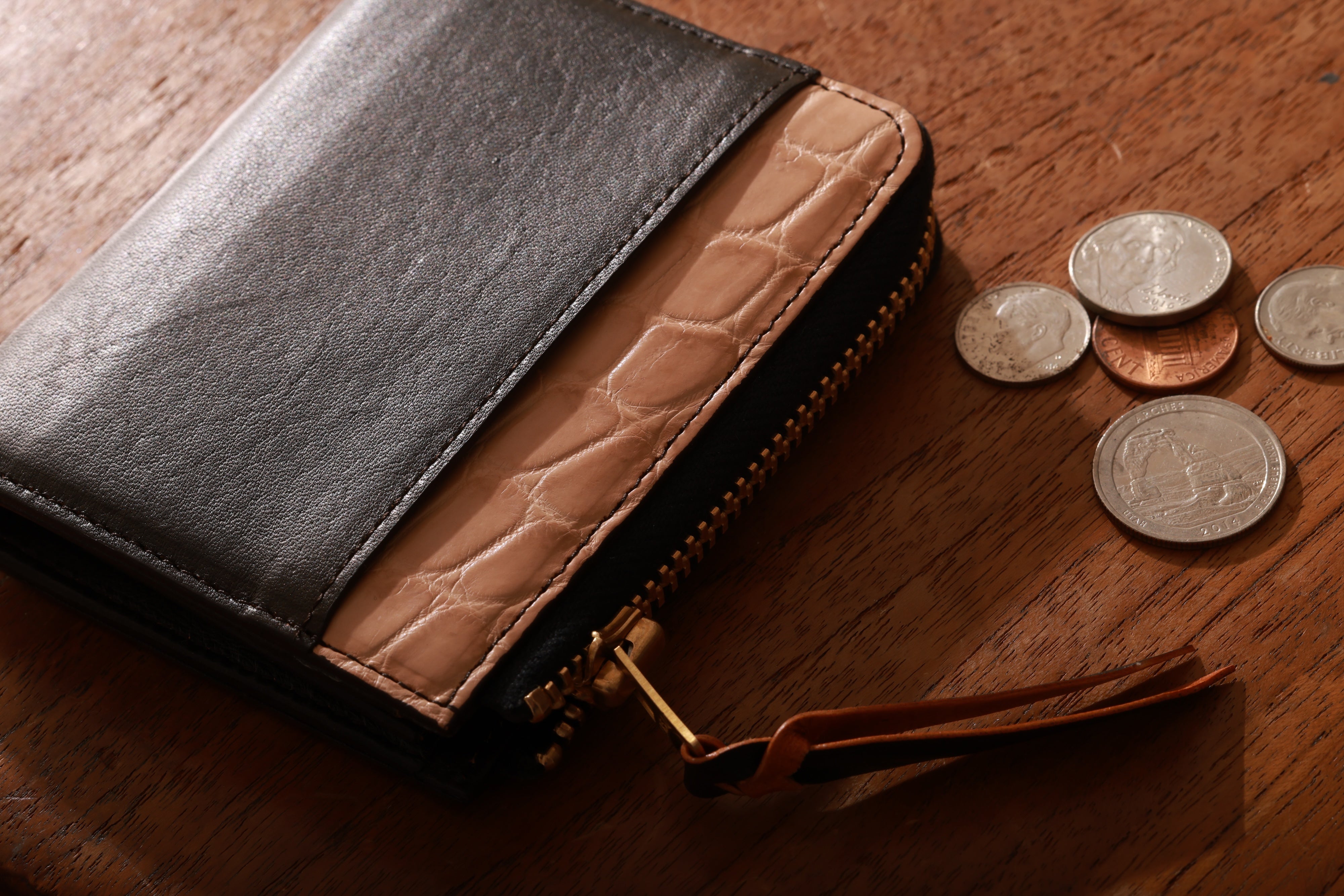 池田工芸 × Lightning 純国産「茶芯」ホースハイド×「ヌメ」クロコダイル L字ファスナー財布 T-Core Leather Lover wallet【公式オンライン限定】