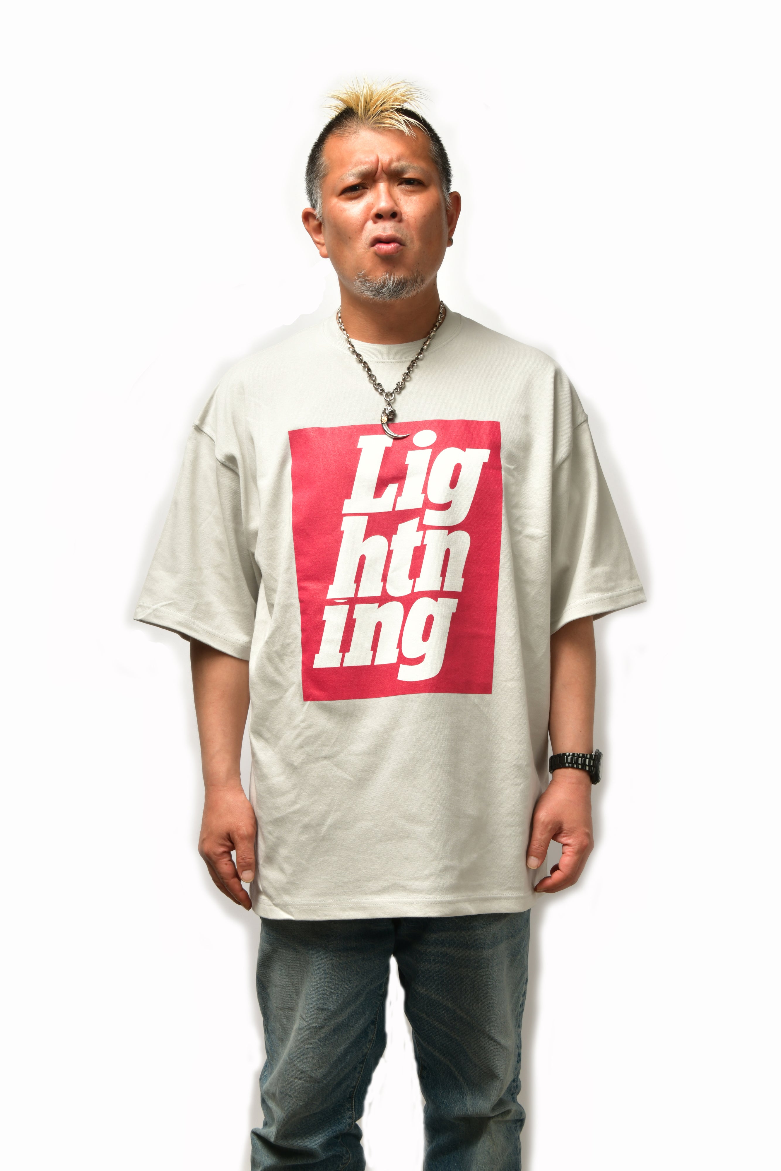 Lightningロゴ 9.1 オンス マグナムウエイト ビッグシルエットTシャツ(ホワイトボディ)
