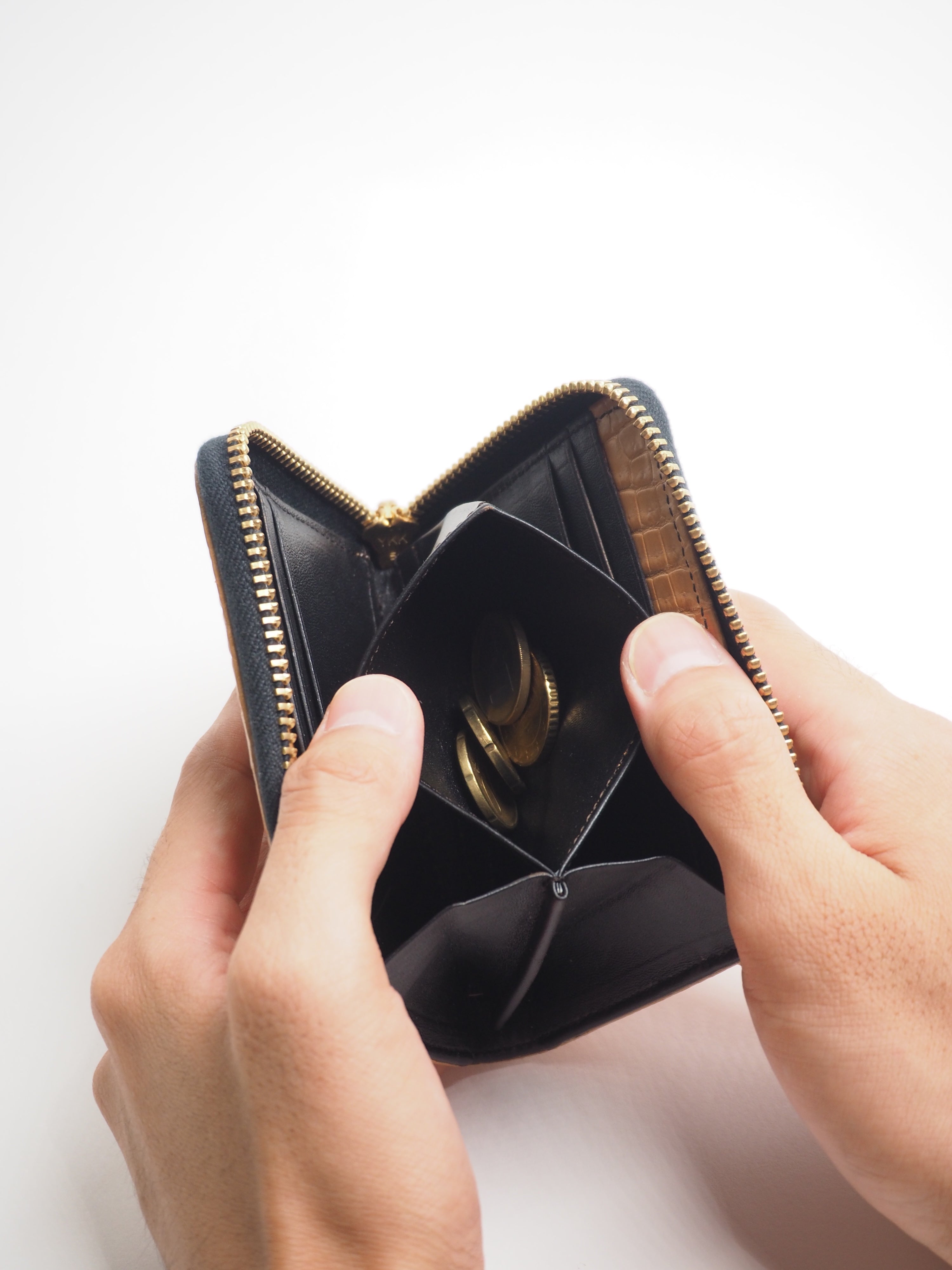 池田工芸 × Lightning「ヌメ革」クロコダイル L字ファスナーウォレット【公式オンライン限定】