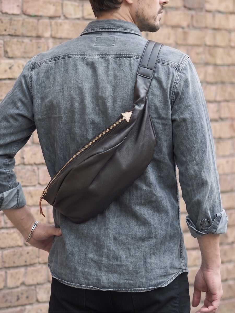 池田工芸 × Lightning 純国産「茶芯」ホースハイド バディバッグ【公式オンライン限定】【9月4日頃出荷】