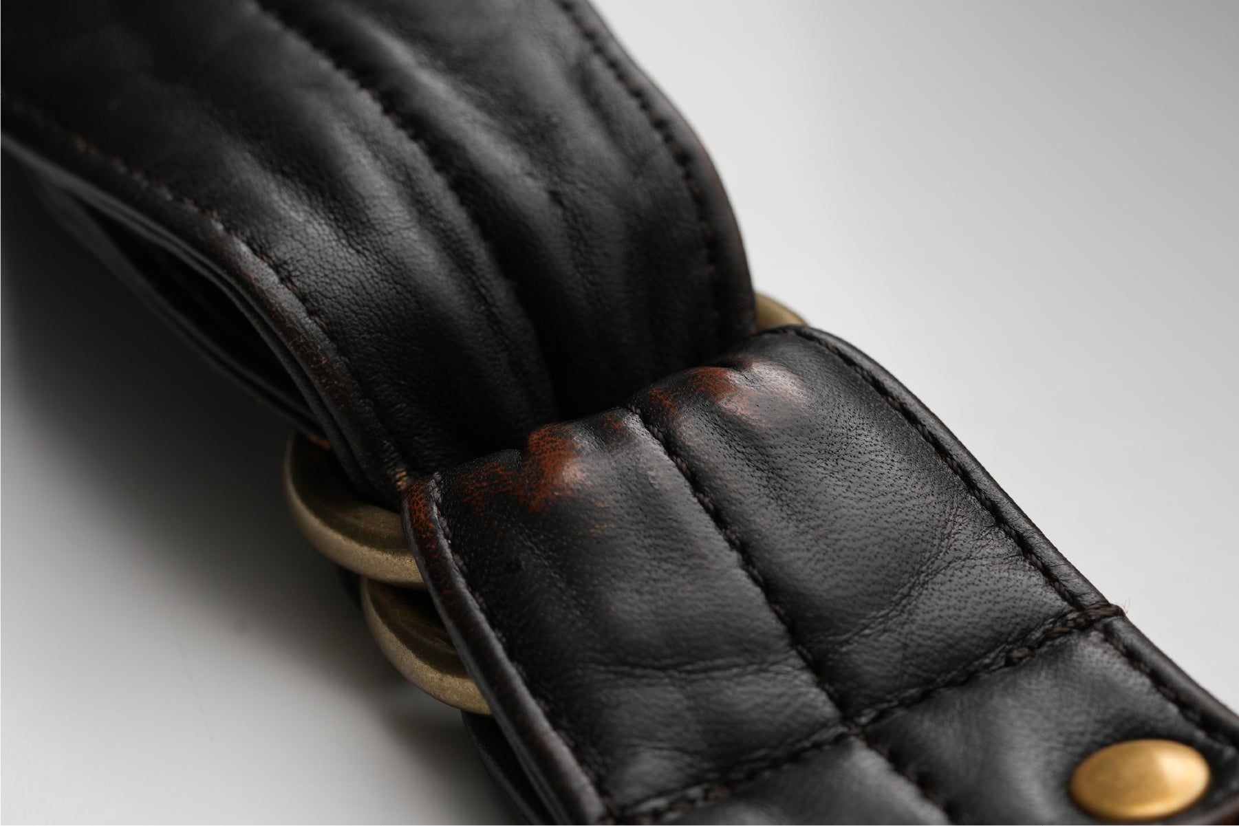 池田工芸 × Lightning 純国産「茶芯」ホースハイド バディバッグ【公式オンライン限定】【9月4日頃出荷】