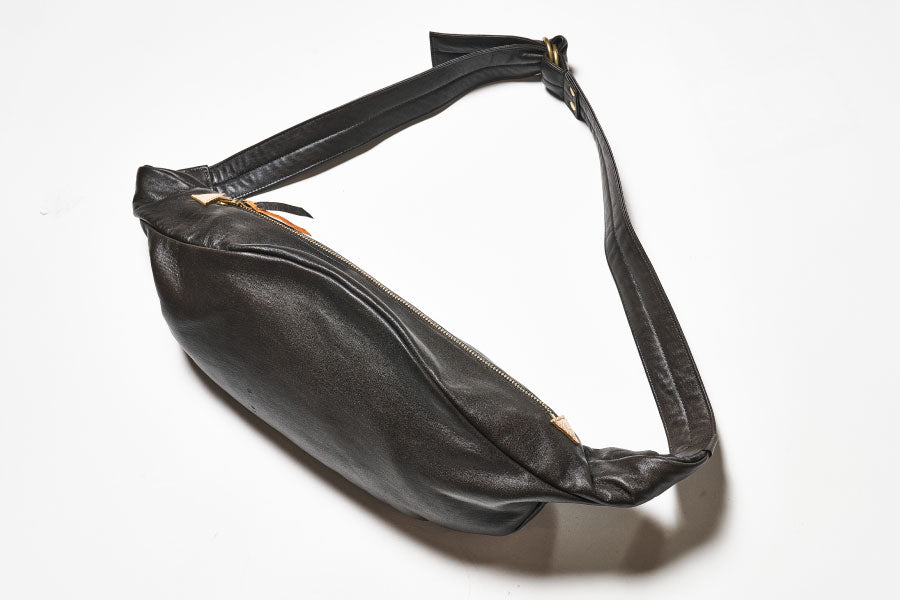 池田工芸 × Lightning 純国産「茶芯」ホースハイド バディバッグ【公式オンライン限定】【9月4日頃出荷】