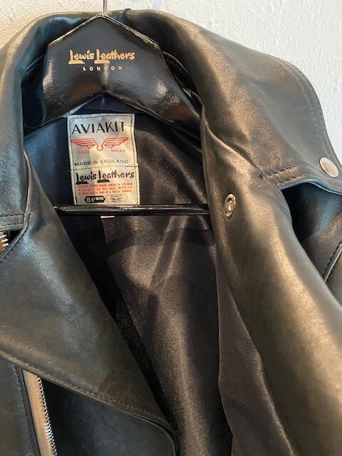 58 441T CYCLONE TIGHTFIT 38”