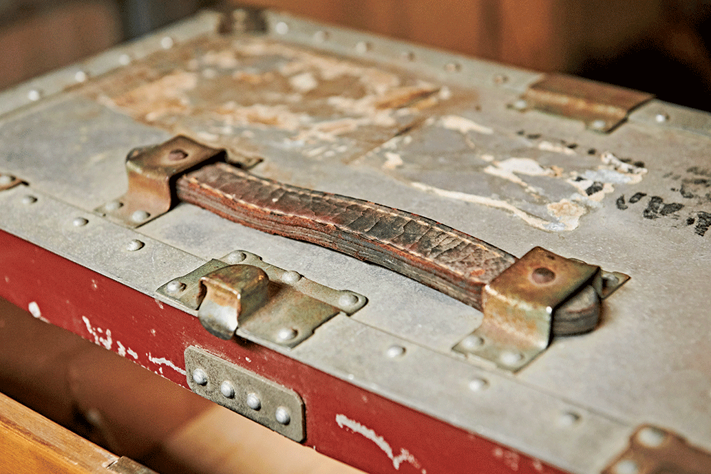 1950s KOWA Trunk