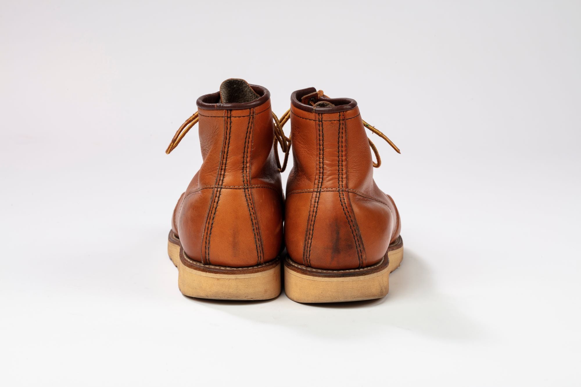 1984 RED WING #875