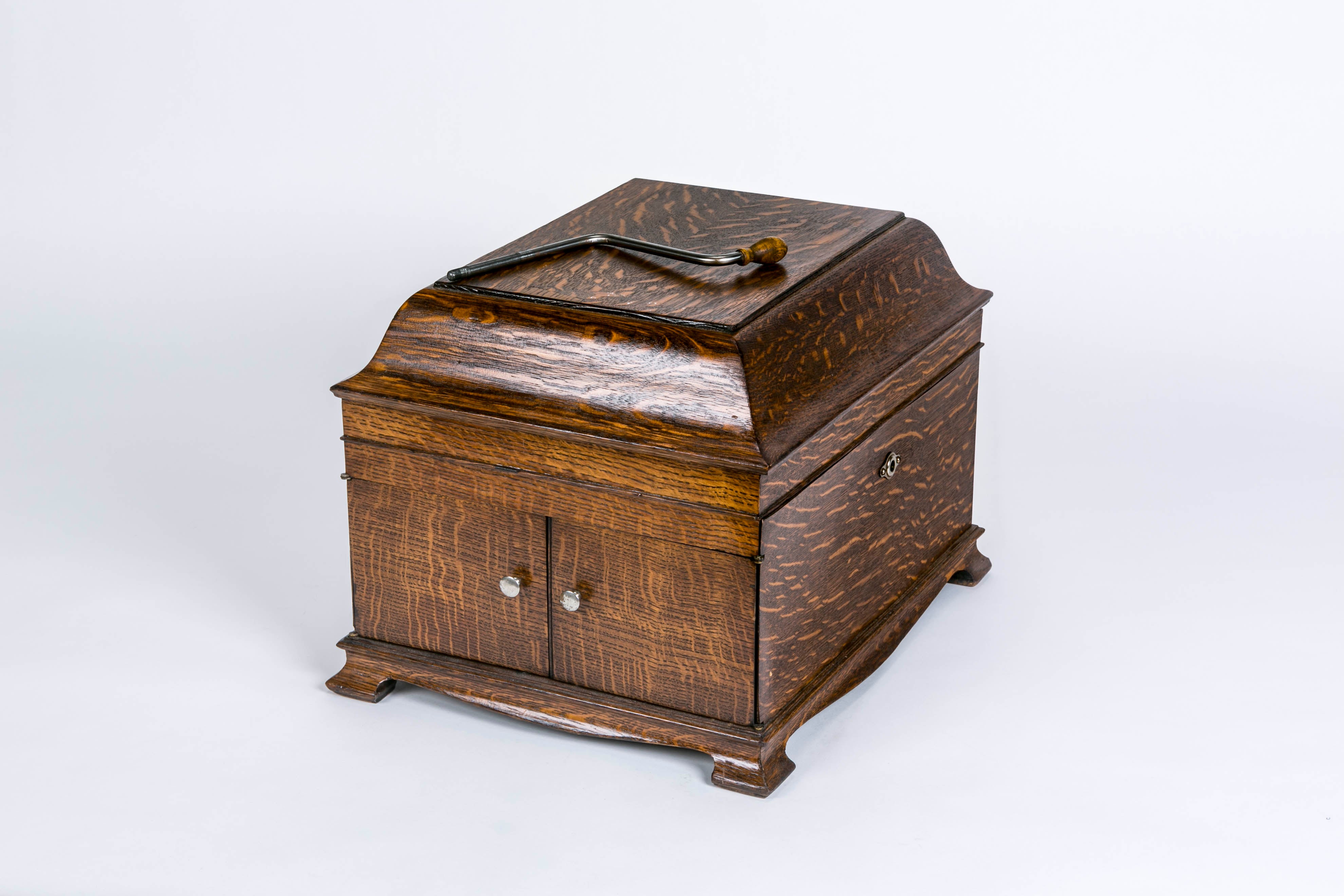 1917 ビクトローラ卓上蓄音機 VV-IXa