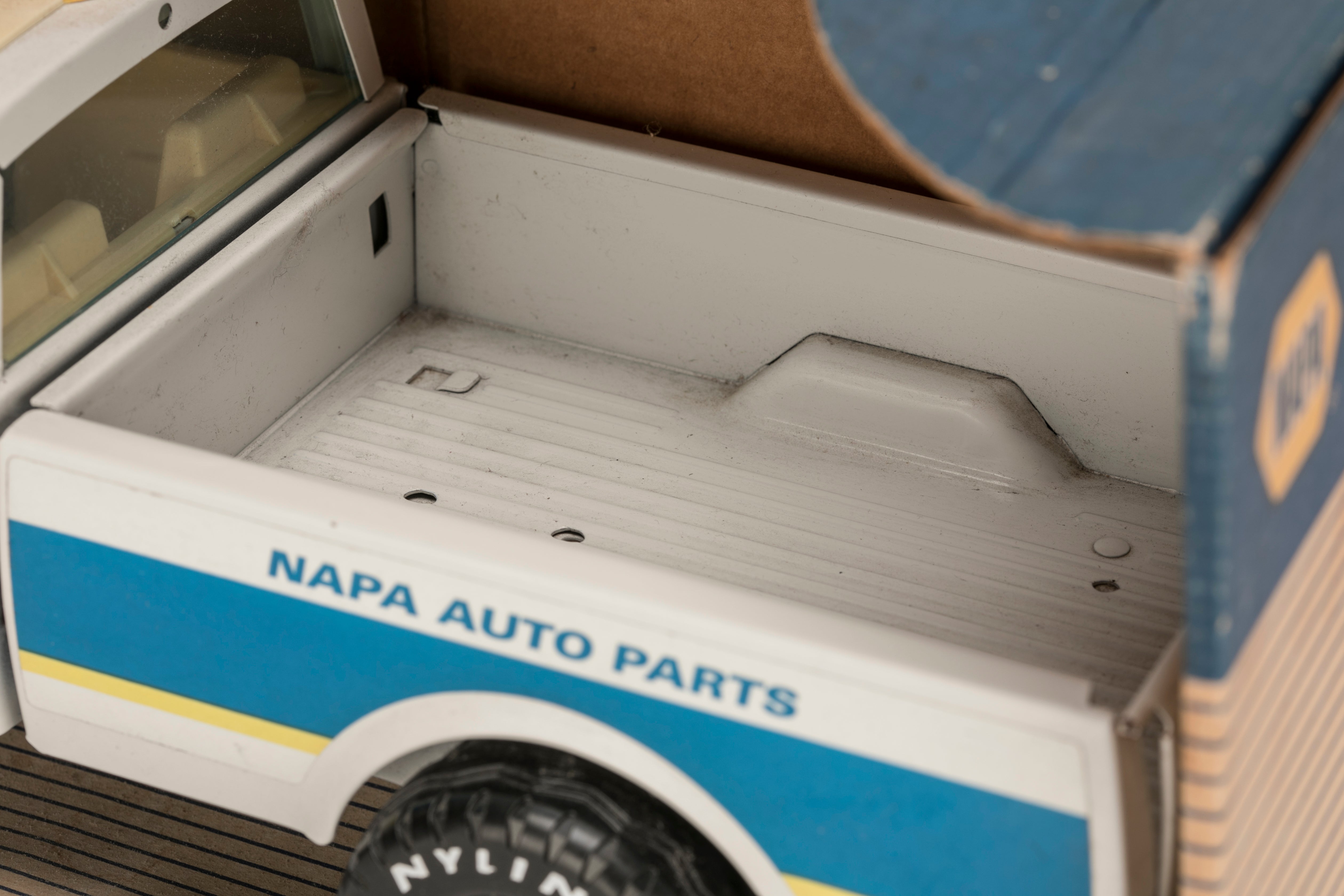 Nylint Toys NAPA SOUND MACHINE 4X4