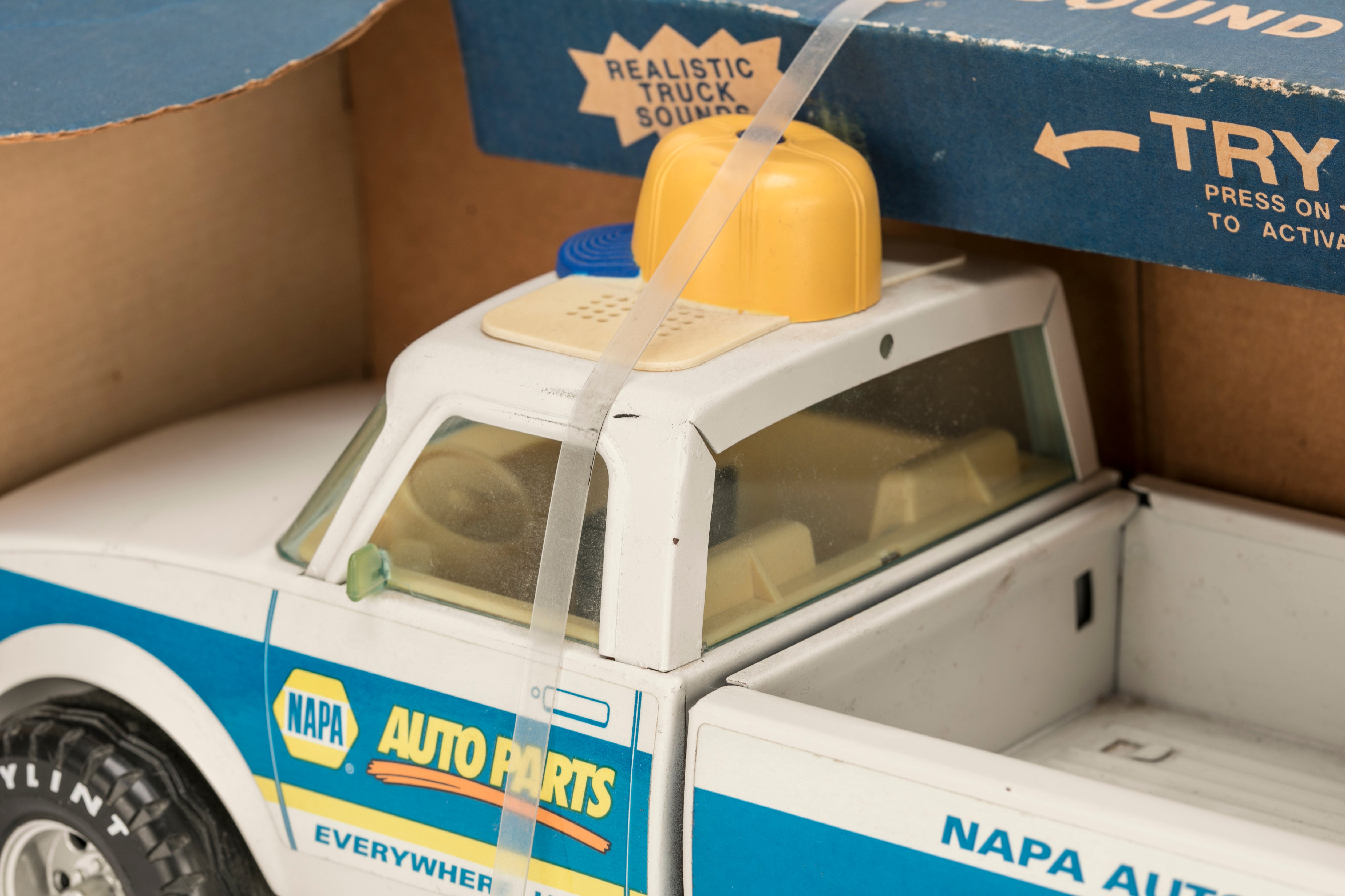 Nylint Toys NAPA SOUND MACHINE 4X4