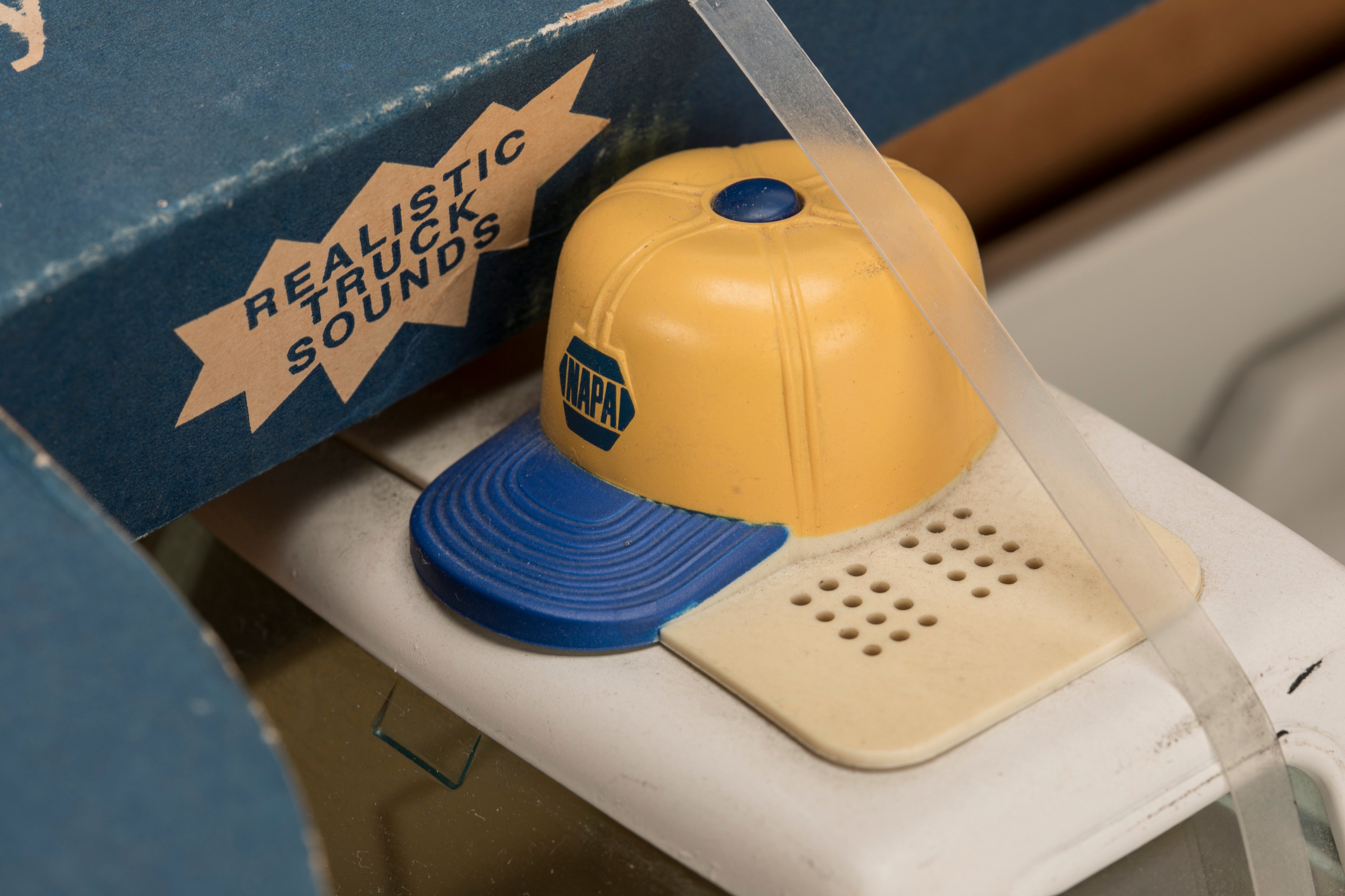 Nylint Toys NAPA SOUND MACHINE 4X4