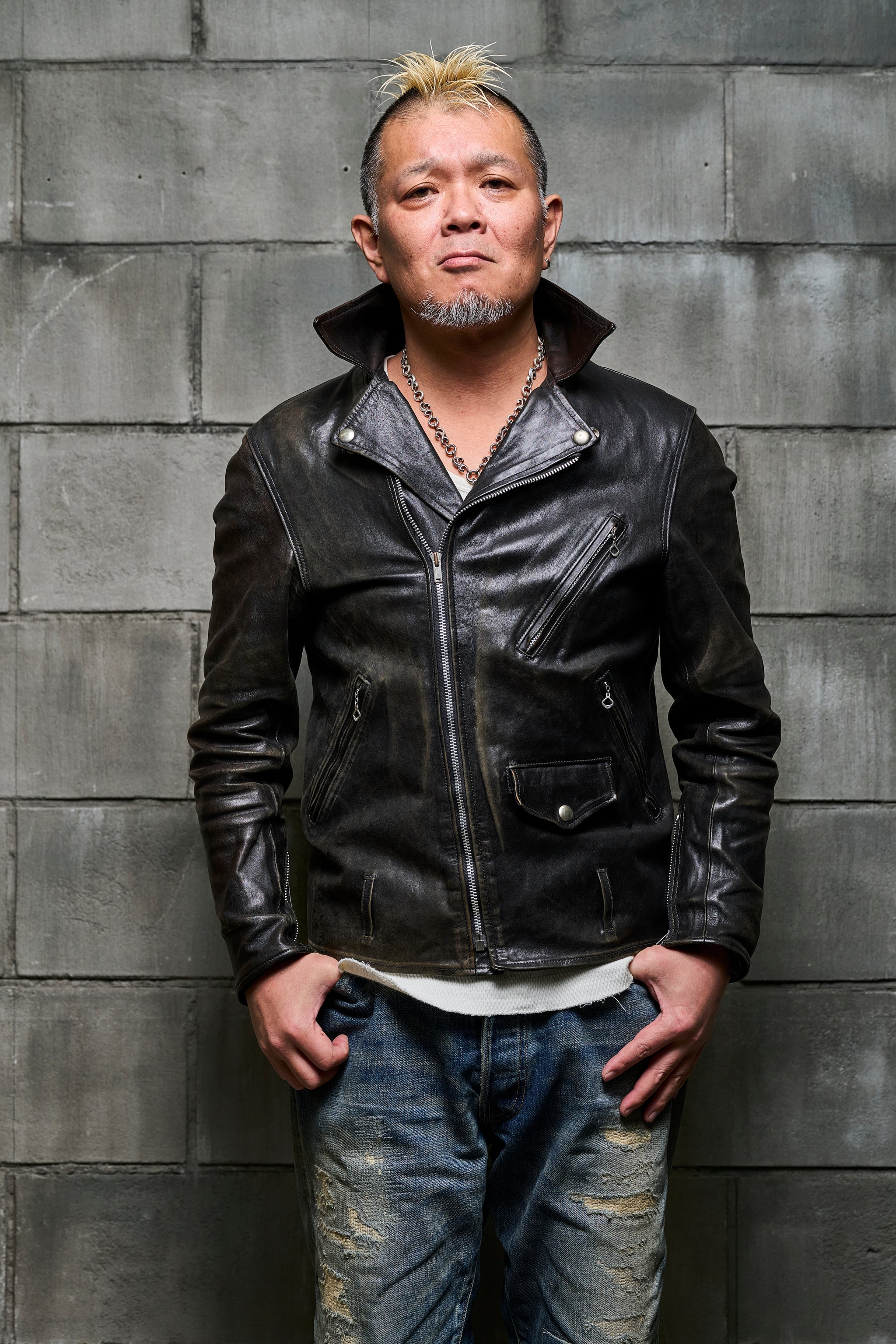 〈完売御礼〉【Lightning30周年企画】モヒカン小川 × FINE CREEK LEATHERS Ultra Light Leon – CLUB  Lightning