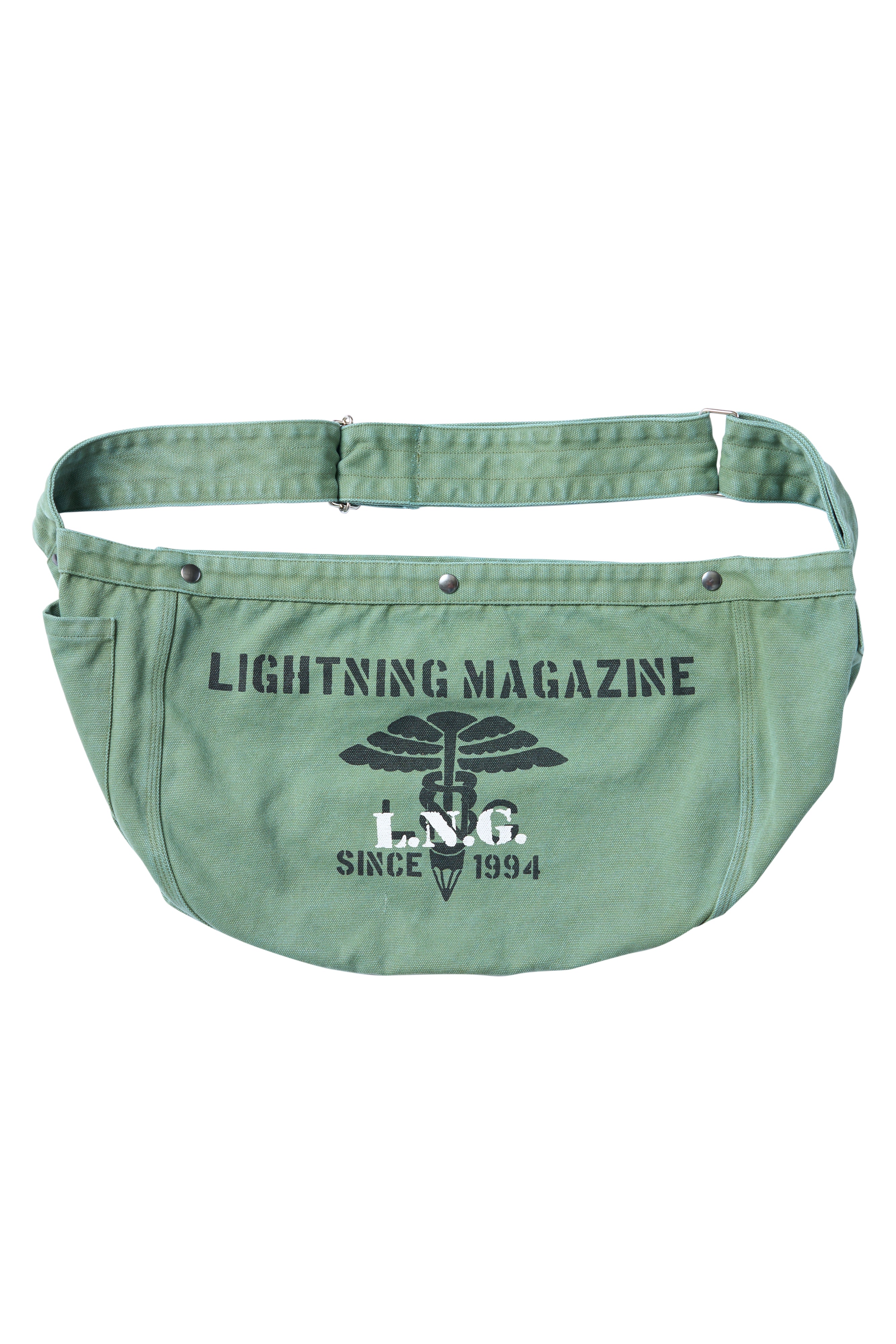 California Sportswear × Lightning ニュースペーパーバッグ（Military）