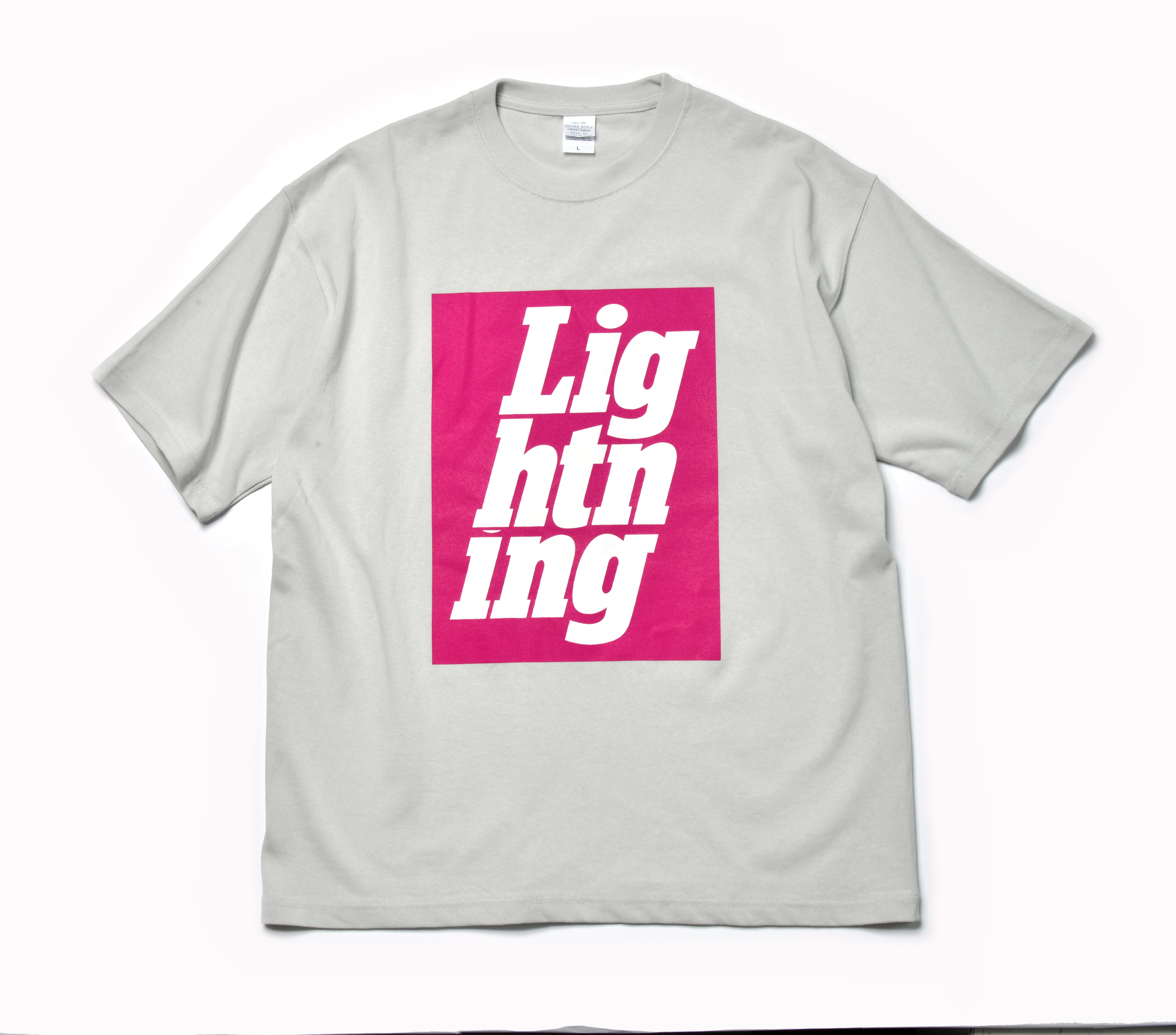 Lightningロゴ 9.1 オンス マグナムウエイト ビッグシルエットTシャツ（フロストグレーボディ）