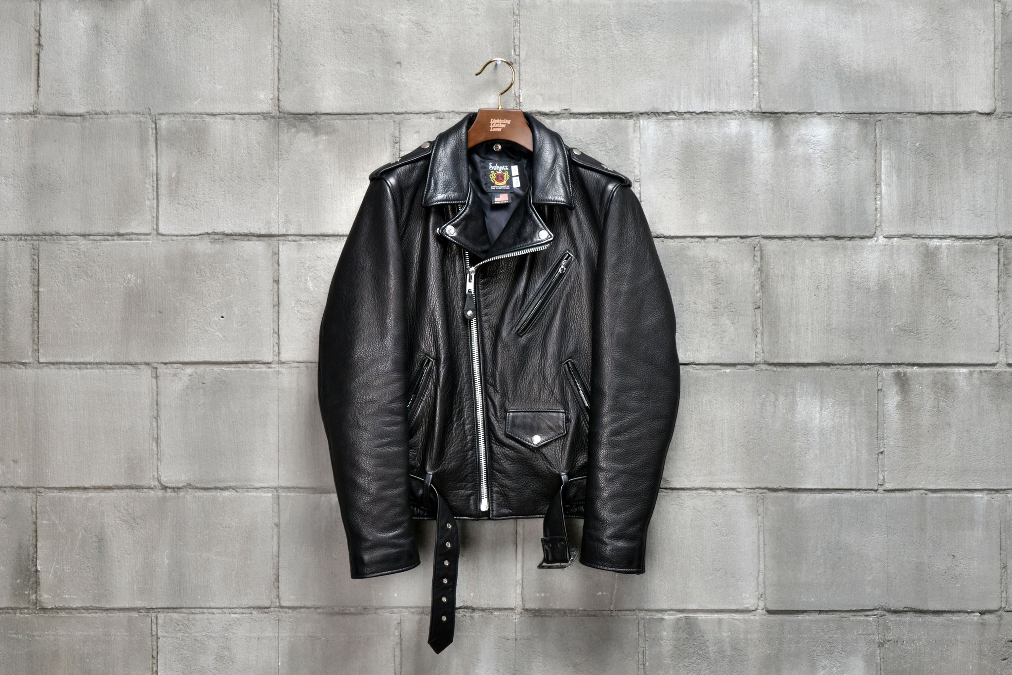 NAKATA HANGER × Lightning Leather Lover Hanger（革ジャン専用オリジナルハンガー） – CLUB  Lightning