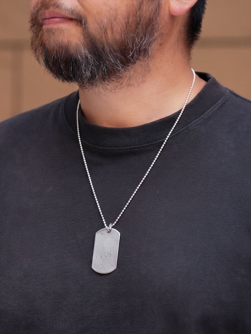 アロハシャツに合わせたいジュエリー｜Shooting Star DOG-TAG Necklace“METEOR”