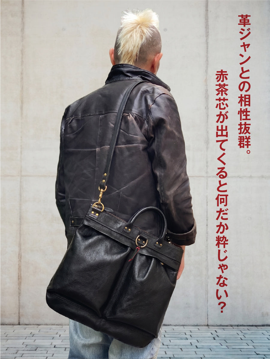 池田工芸 × Lightning 純国産「赤茶芯」ホースハイド RED T-Core Leather Lover Helmet Bag【公式オンライン限定】【12月4日頃出荷】