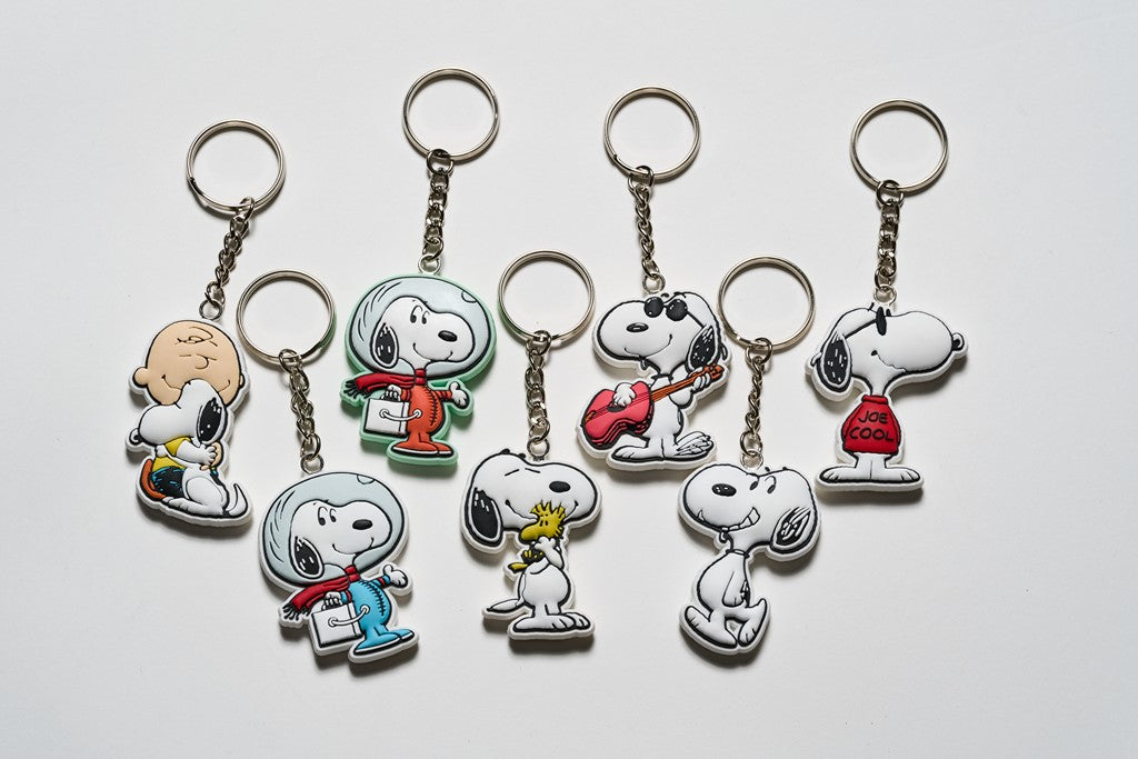 シークレットベース Snoopyキャラクター&タペストリー全種キーホルダー